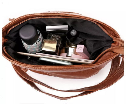 Zoe | Chic Shoulder Bag