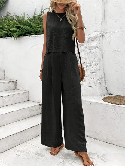 Raya- Stylish Sleeveless Two Piece Set