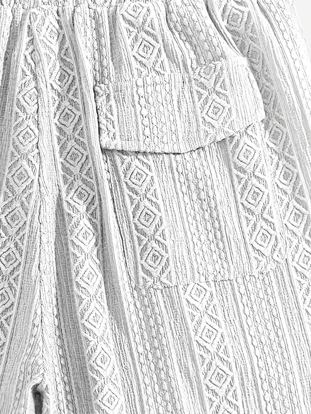 Andrew - Adjustable Drawstring Waist Shorts